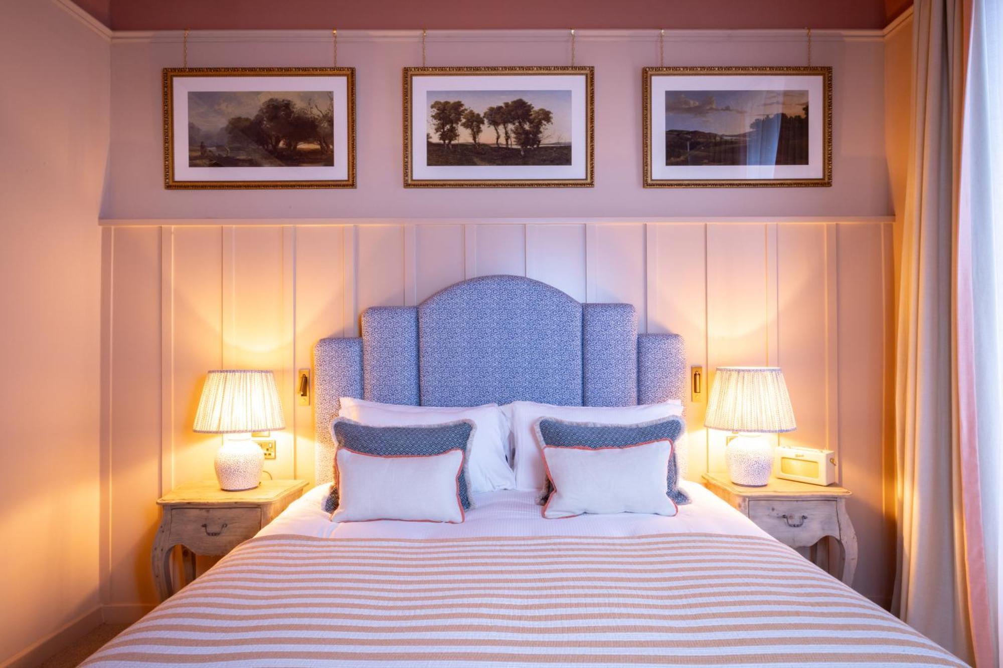The Coat And Bear - A Heartwood Inn ニューベリー エクステリア 写真